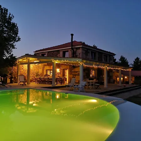 Quinta Dos Morangueiros Casa de Férias