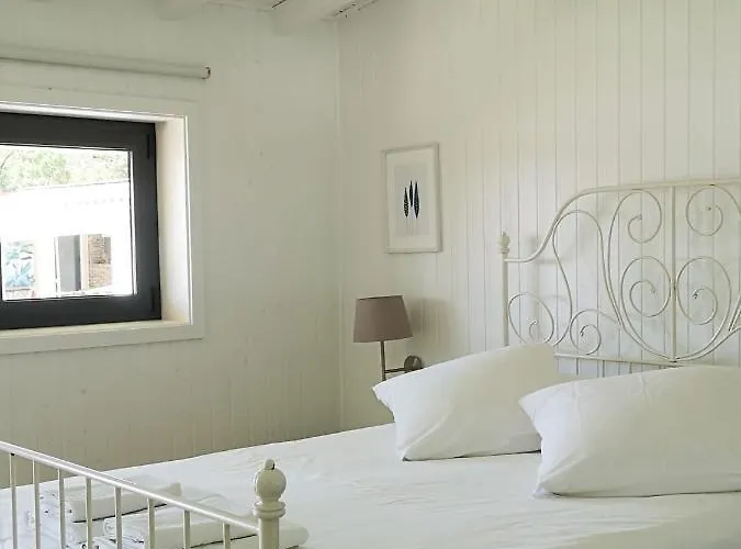 別荘 Quinta Dos Morangueiros アルママール