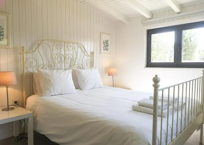 Quinta Dos Morangueiros * Армамар