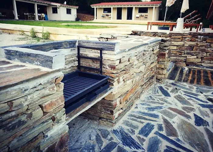 Quinta Dos Morangueiros アルママール